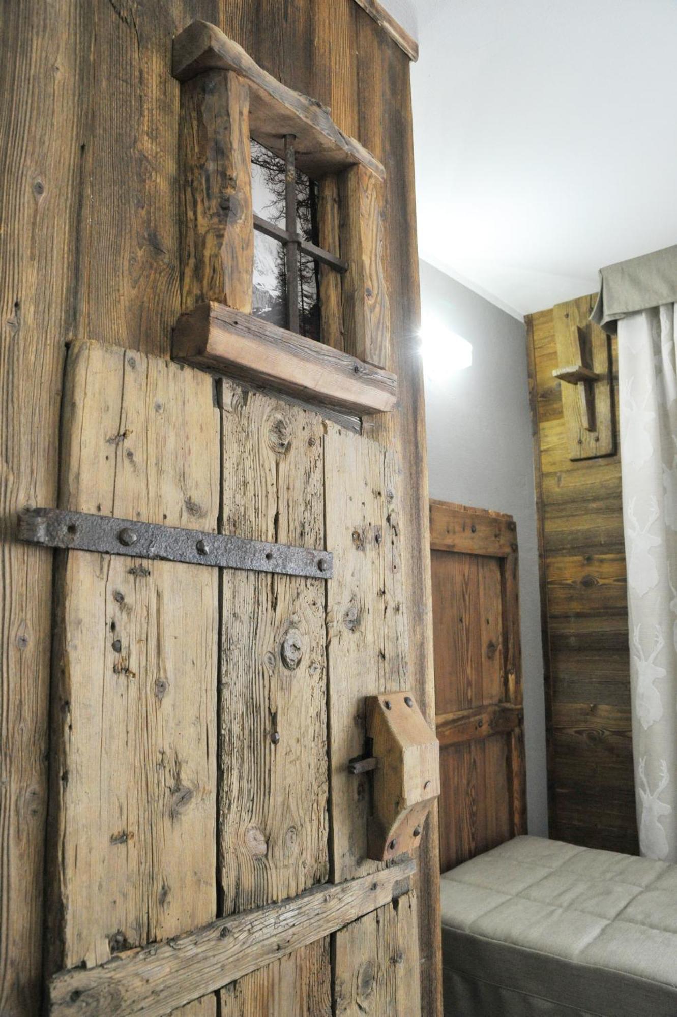 Mollino Rooms Breuil-Cervinia Dış mekan fotoğraf