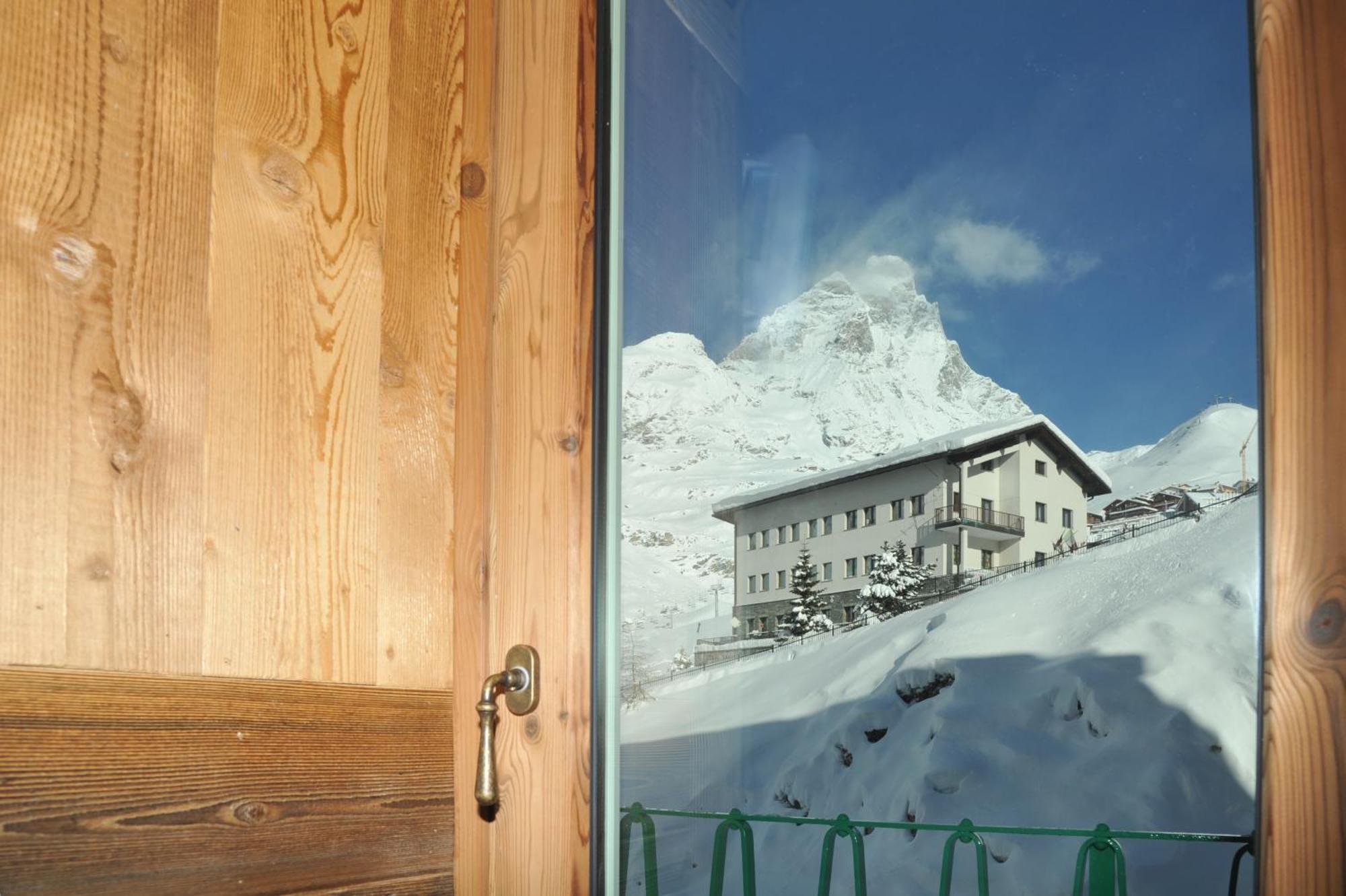 Mollino Rooms Breuil-Cervinia Dış mekan fotoğraf