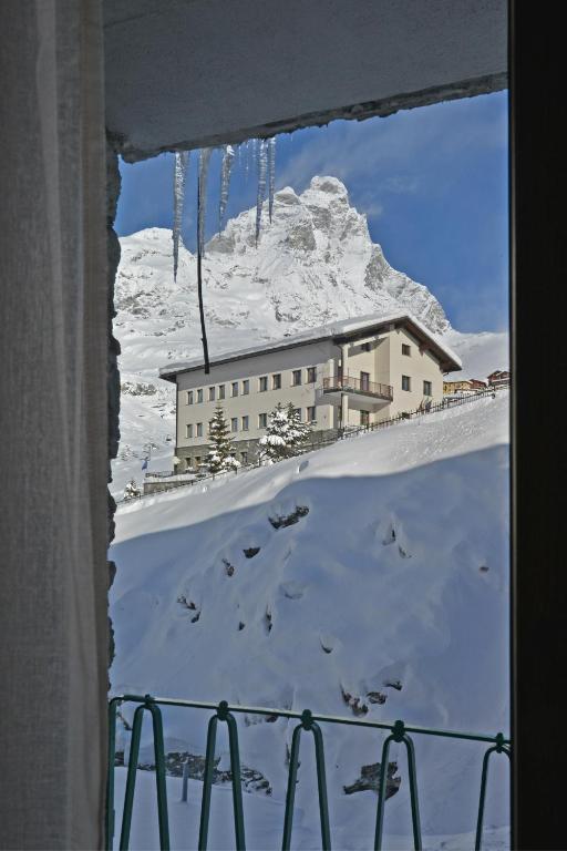 Mollino Rooms Breuil-Cervinia Oda fotoğraf