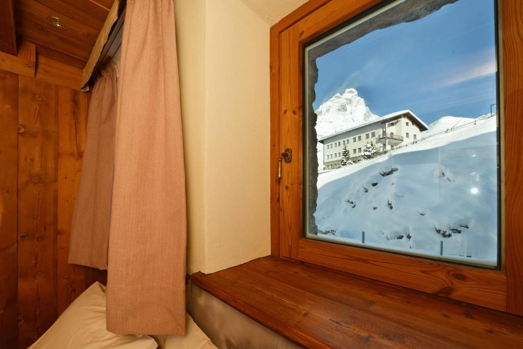 Mollino Rooms Breuil-Cervinia Oda fotoğraf